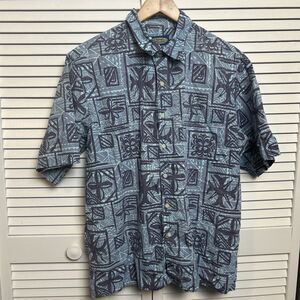VTG Phil Edwards By Reyn Spooner Blue Floral Hawaiian Beach Vacation shirt  L